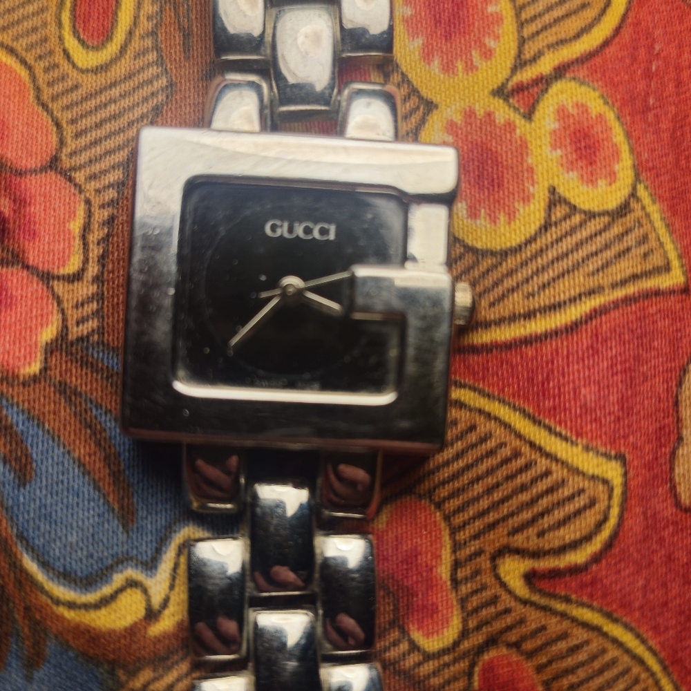 Gucci G Dial Automatic Watch